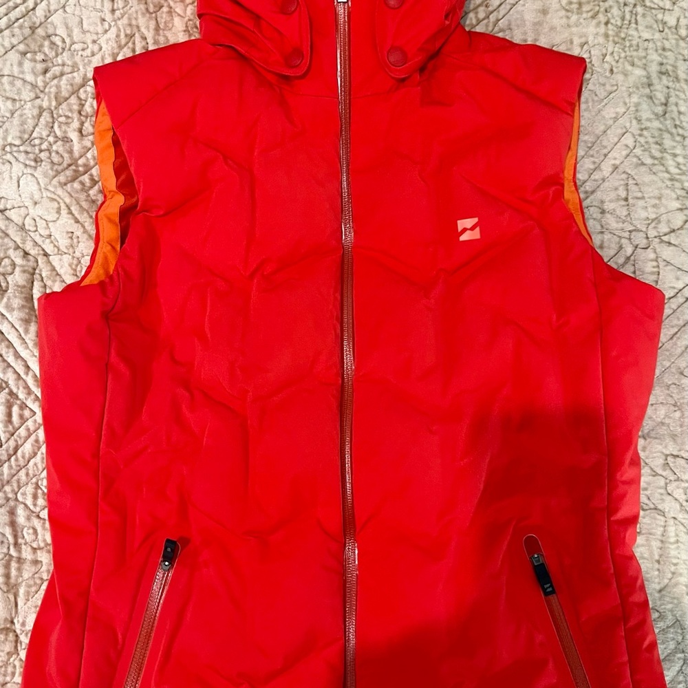 MOUNTAIN FORCE Bright Orange Puffy Down Vest Size 38 US M-L Never Worn